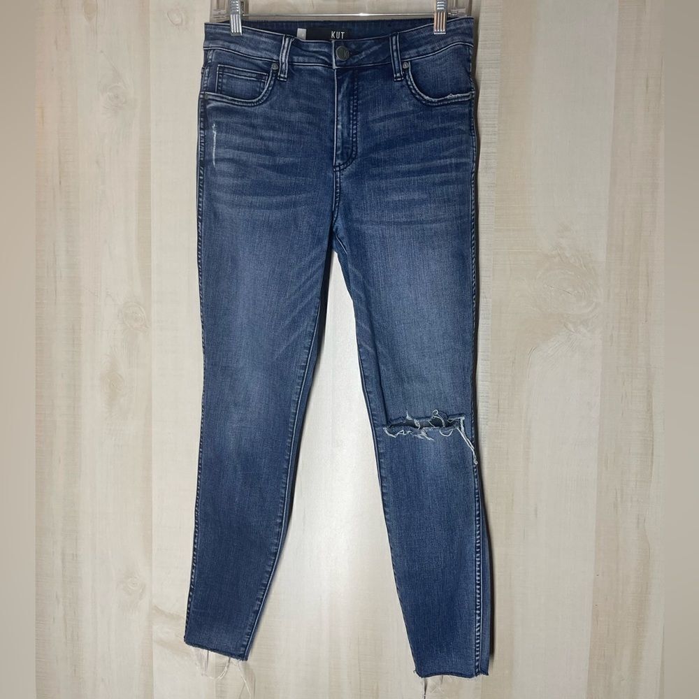 Kut from the Kloth Connie Fab AB ankle‎ skinny distressed jeans, size 4